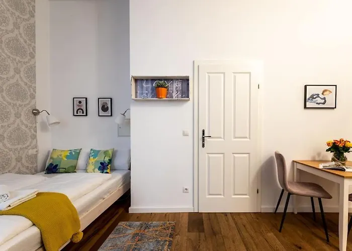 Compact Near Center By Hm Appartamento *